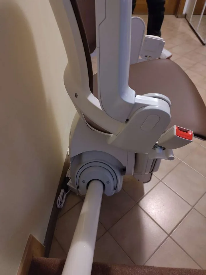 Straight stairlift installation in Sugar Land, TX — Sugar Land colonial — HOA-approved curved rail with Chapter 202 packet — photo 2