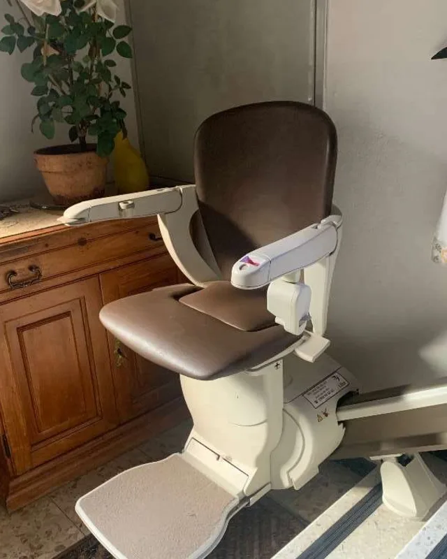 Straight stairlift installation in Bellaire, TX — Post-Harvey raised Bellaire ranch — 13-step outdoor lift to the new front door