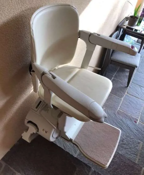 Outdoor stairlift installation in Memorial, TX — Memorial home — 72-hour install for a Houston Methodist hip replacement discharge — photo 1